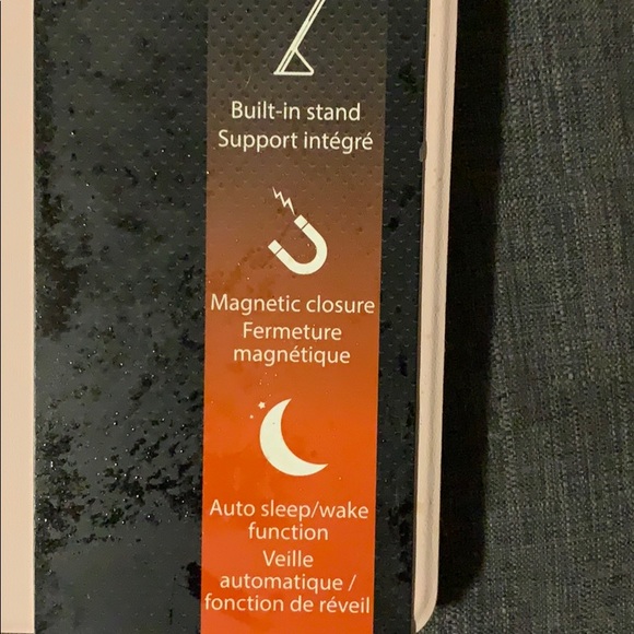 Brand new iPad case protector - Picture 3 of 5